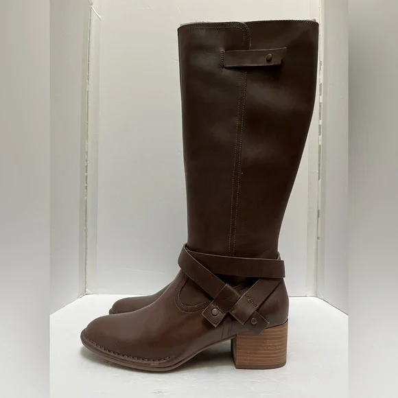 Ugg Bandara Tall Leather Boots size 10 - Picture 6 of 16